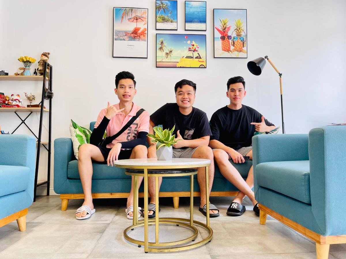 The Track Homestay - Near Bai Dai Beach Cam Lam ภายนอก รูปภาพ