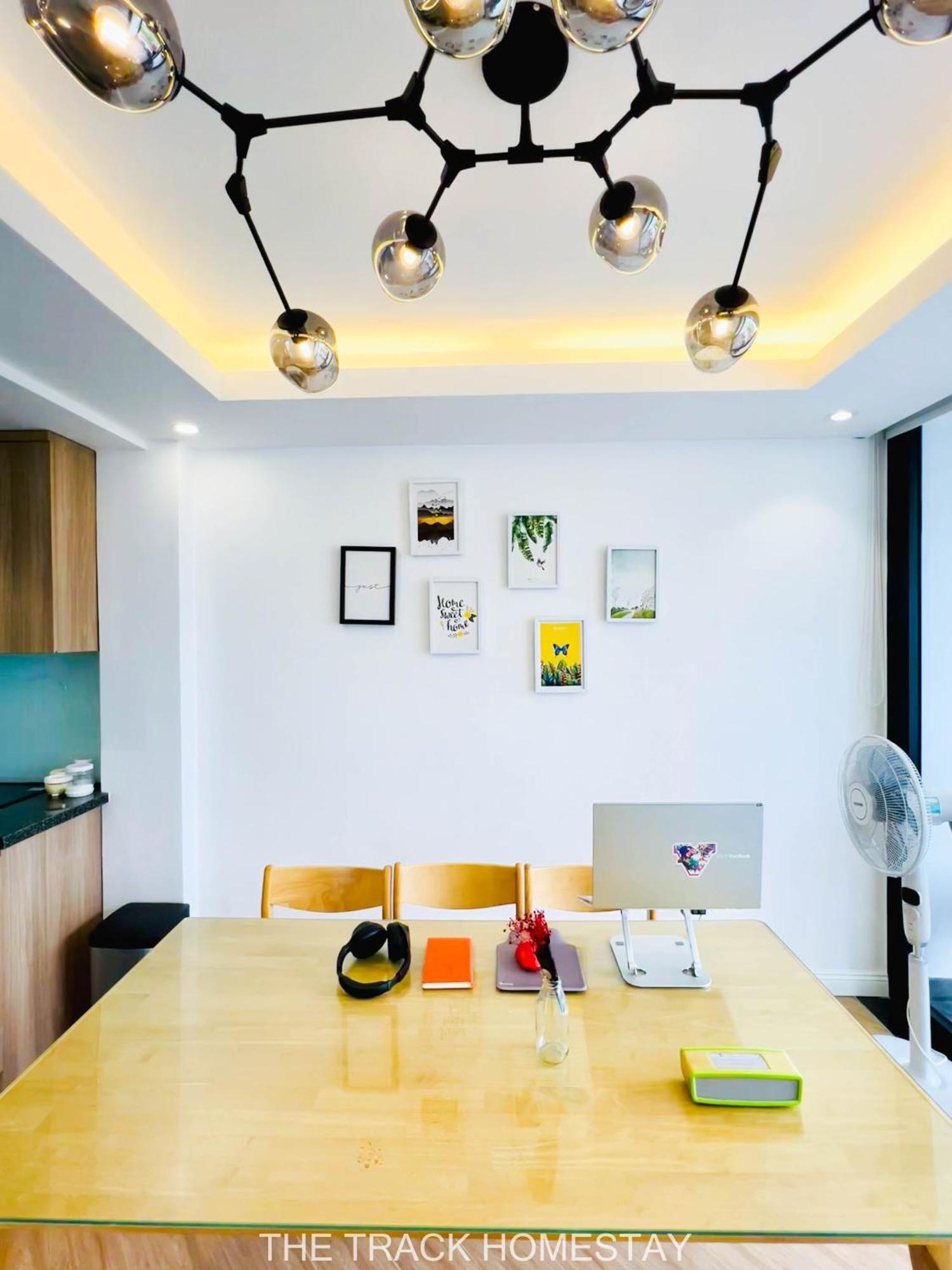 The Track Homestay - Near Bai Dai Beach Cam Lam ภายนอก รูปภาพ